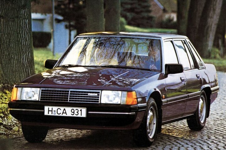 Mazda 929