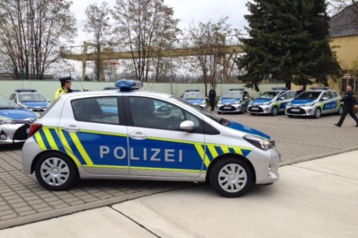Toyota Yaris Polizei