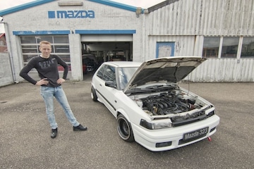 Mazda 323 1.8 V6 - Kloppend Hart