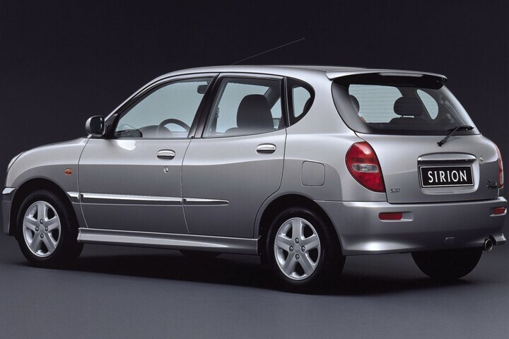 Daihatsu Sirion 2002