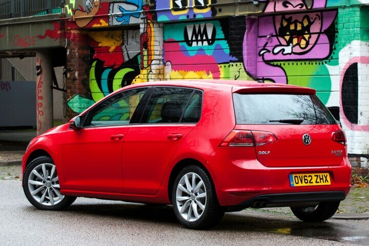 Volkswagen Golf UK-spec
