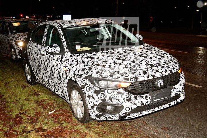 Fiat Tipo hatchback spyshots