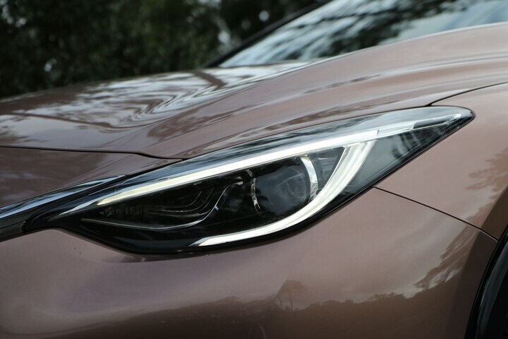 Infiniti Q30
