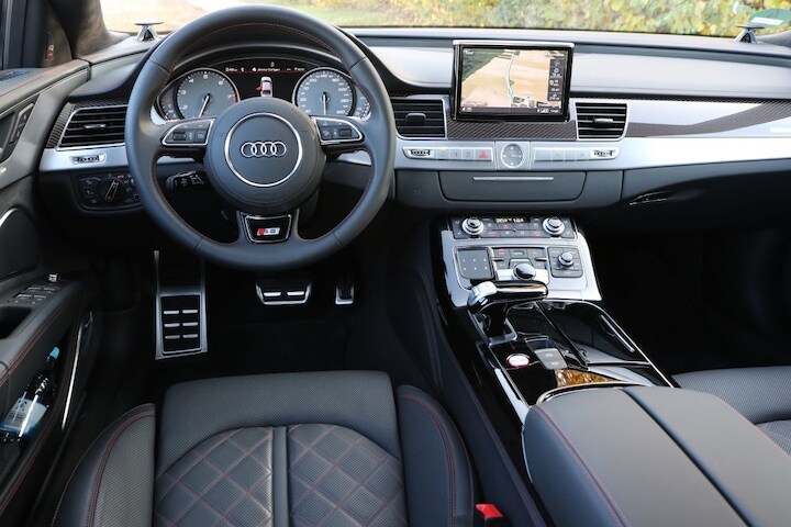 Audi S8 Plus
