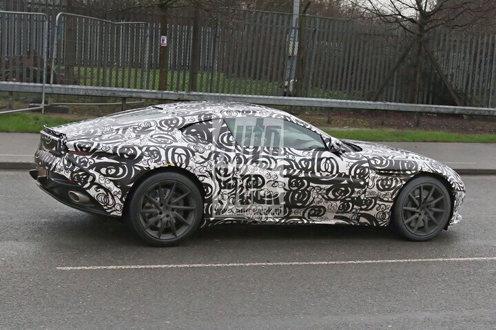 Aston Martin DB11 Spyshots