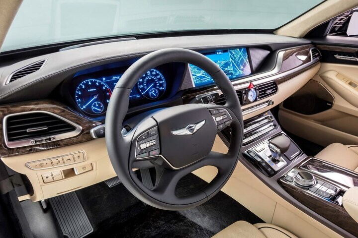 Genesis G90