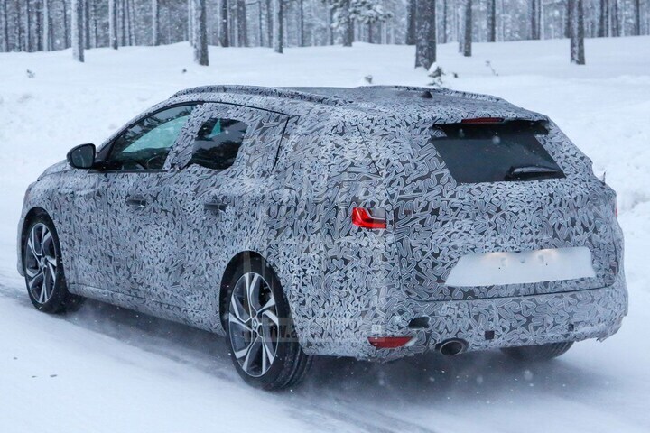 Renault Mégane Estate spionage