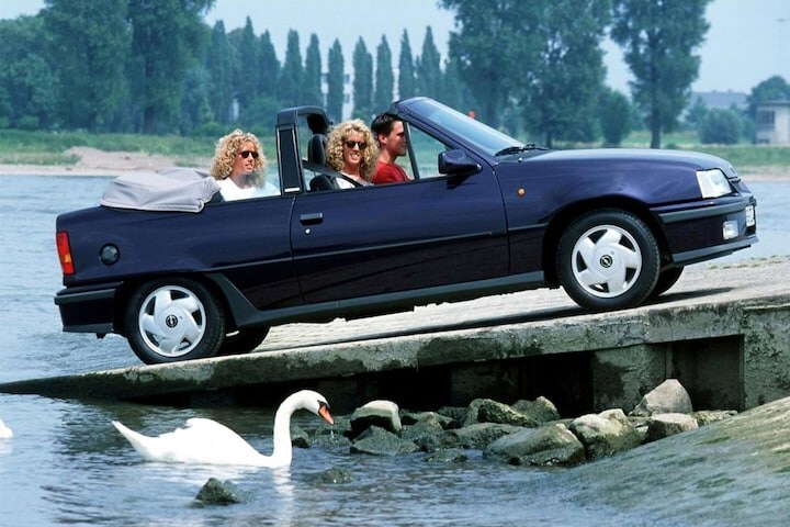 Opel Kadett Cabrio Persplaat