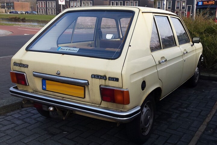 In het wild: Peugeot 104