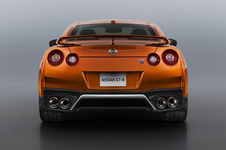 Nissan GT-R 2017