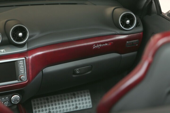Ferrari California T