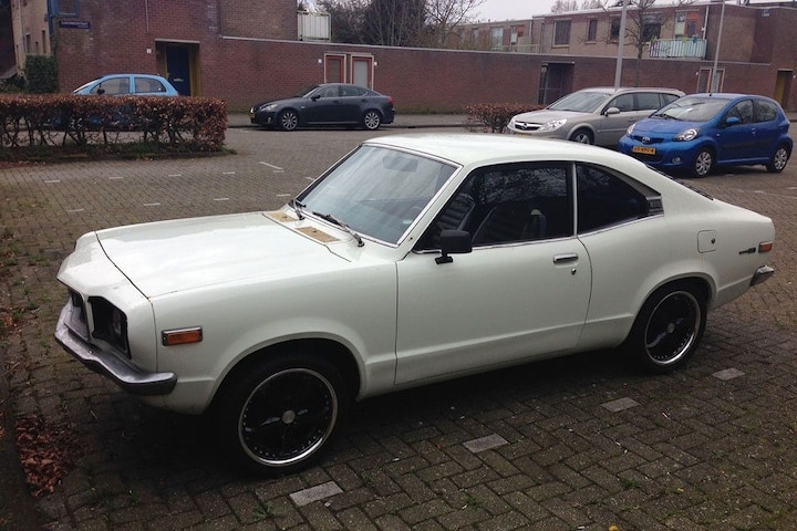 Mazda RX-3 In het Wild