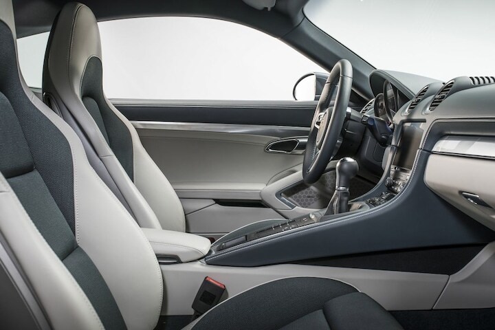 Porsche 718 Cayman