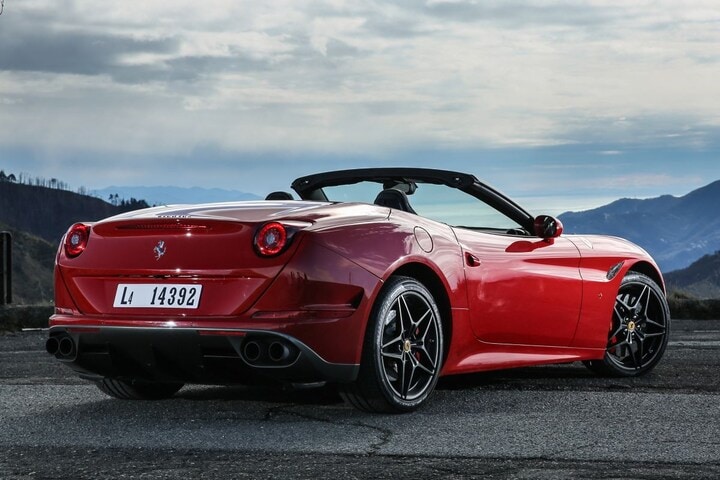 Ferrari California T HS