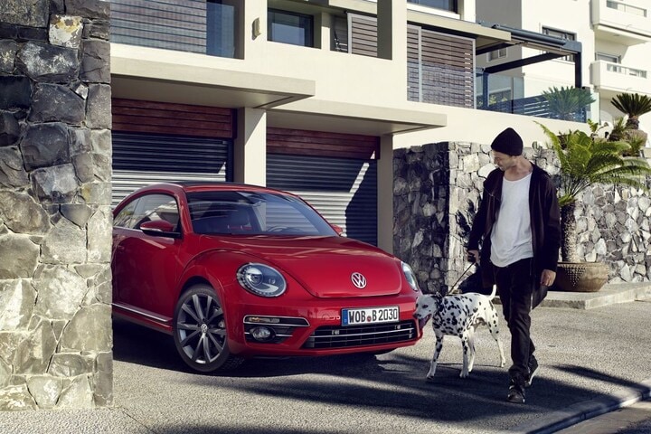 Volkswagen Beetle en Beetle Convertible aangescher
