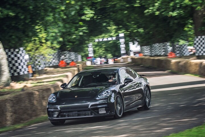 Porsche Panamera Goodwood