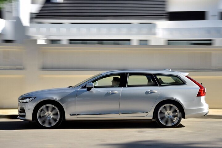 Volvo V90