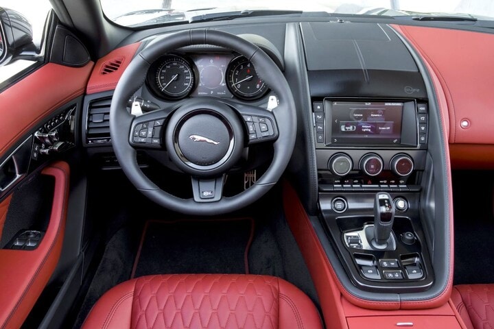 Jaguar F-Type SVR Convertible