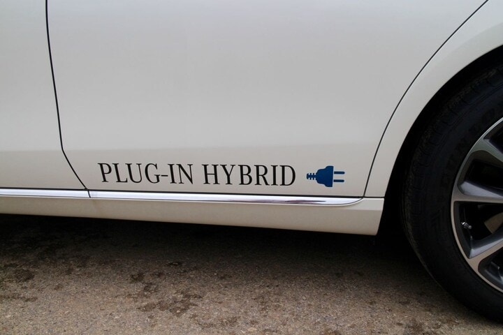 Mercedes-Benz E 350 e Plug-In