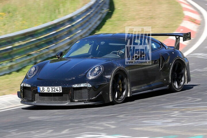 Porsche 911 GT2 spyshots
