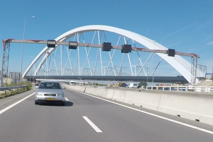 Rijden over de vernieuwde A1