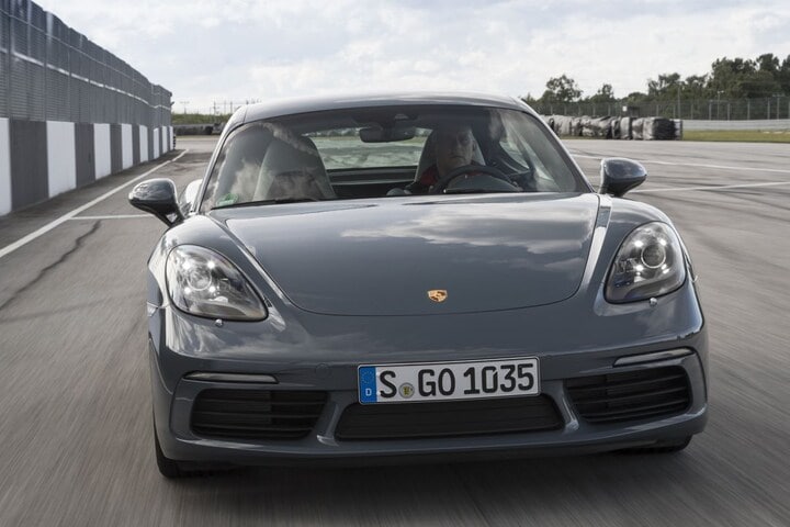 Porsche 718 Cayman
