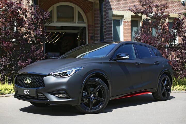 Infiniti Q30 AntiChic