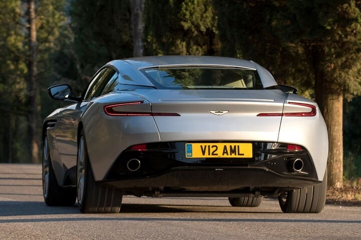 Aston Martin DB11