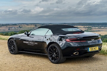 Aston Martin DB11 Volante