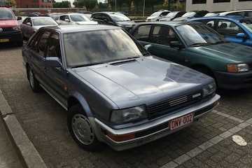 In het wild: Nissan Bluebird