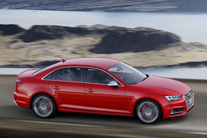 Audi S4