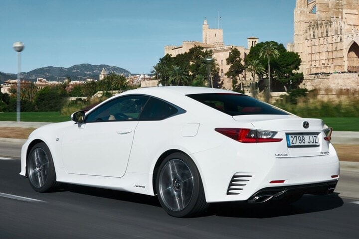 Lexus RC 300h F-Sport