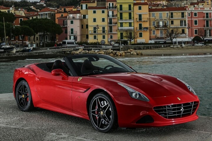 Ferrari California T HS