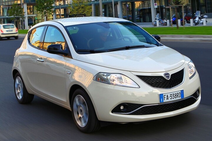 Lancia Ypsilon