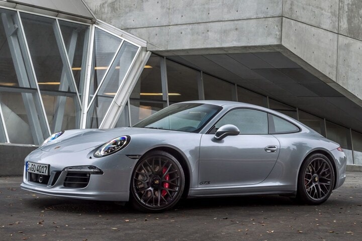 Porsche 911 Carrera GTS