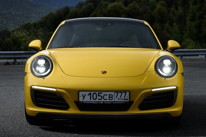Porsche 911 Carrera 4S Coupé