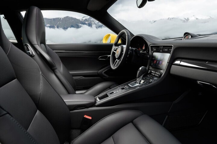 Porsche 911 Carrera 4S Coupé