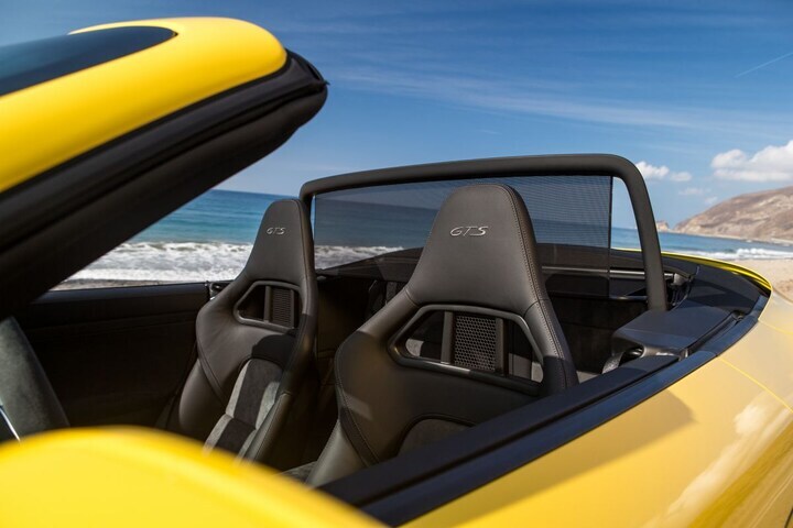 Porsche 911 Carrera GTS Cabriolet