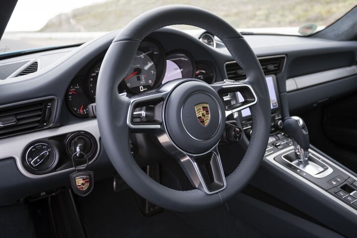 Porsche 911 Carrera Coupé