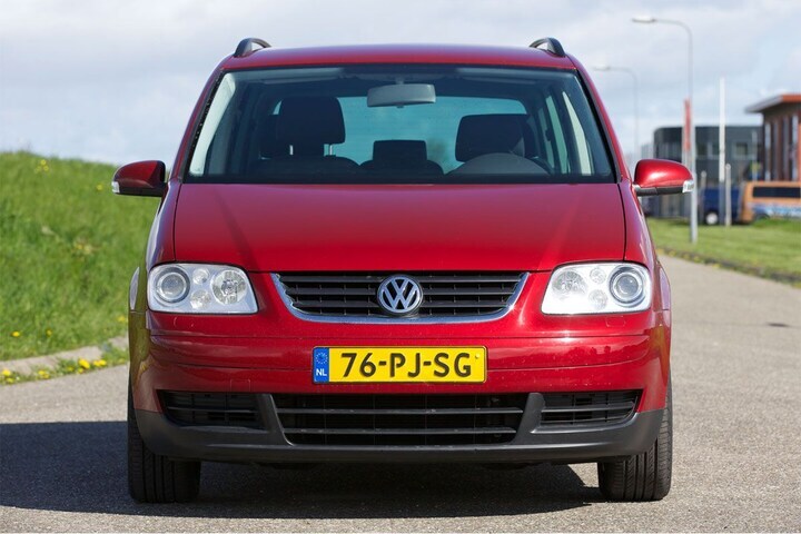 Volkswagen Touran Facelift Friday