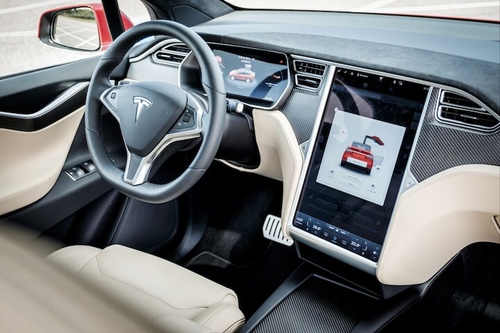 Tesla Model X P90D