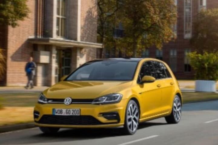 Volkswagen Golf gelekt