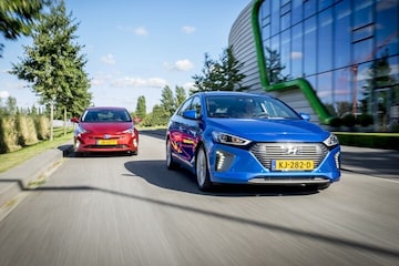DT IONIQ Prius