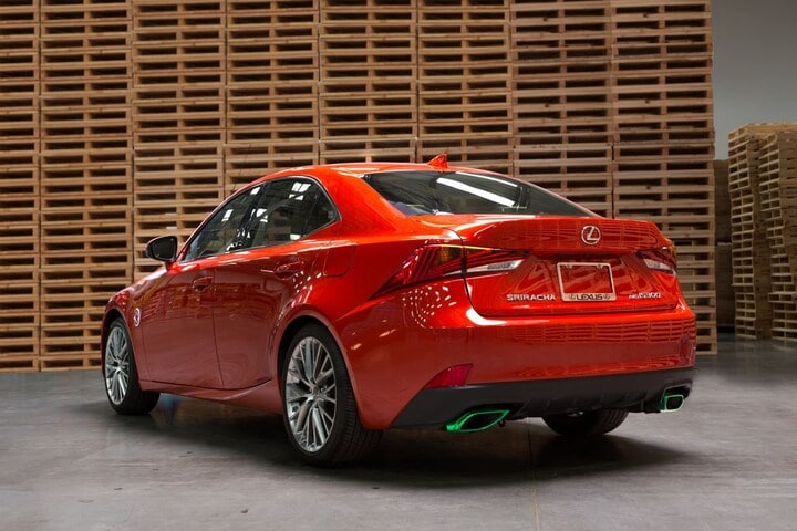 Lexus Sriracha IS
