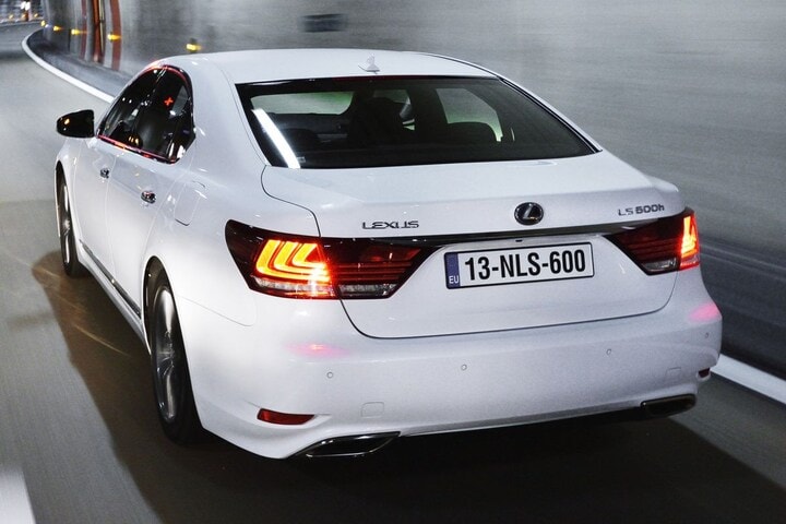 Lexus LS 600h F-Sport