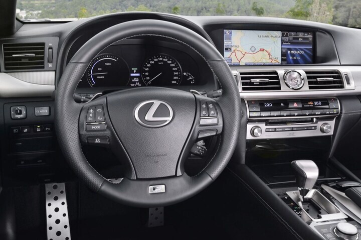 Lexus LS 600h F-Sport
