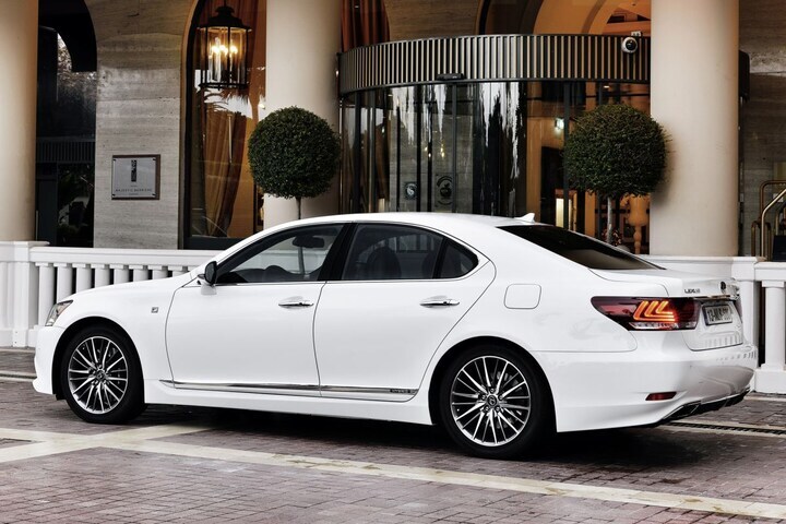 Lexus LS 600h F-Sport