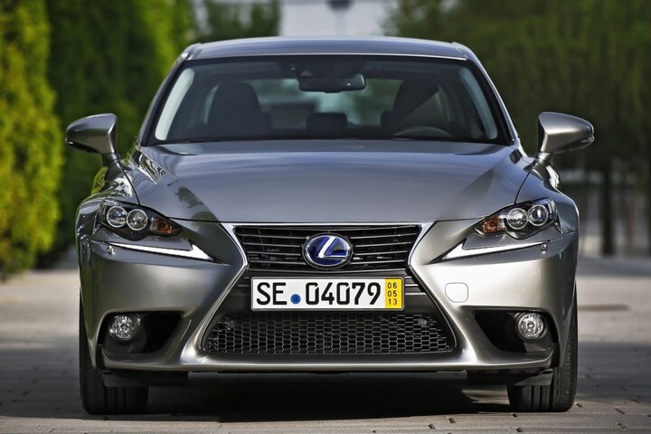 Lexus IS 300h