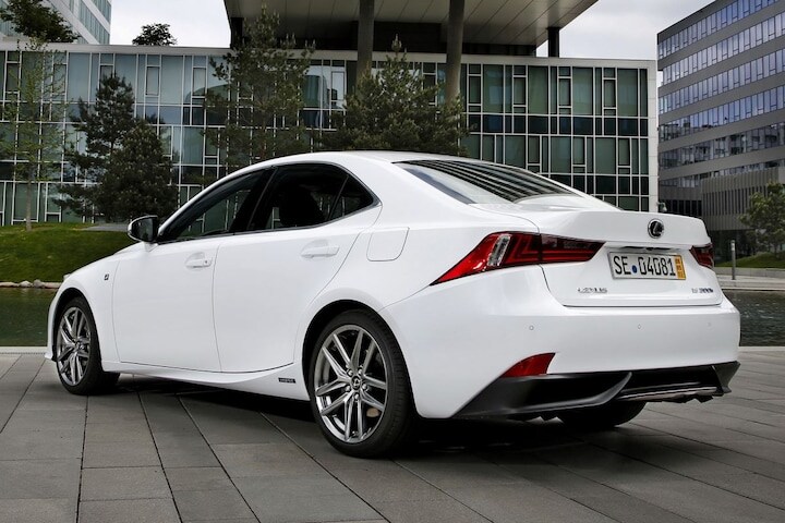Lexus IS 300h F-Sport