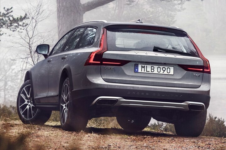 Volvo V90 Cross Country